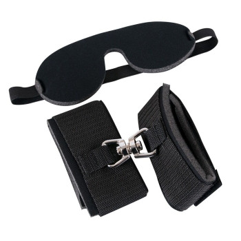 Bad kitty bondage kit