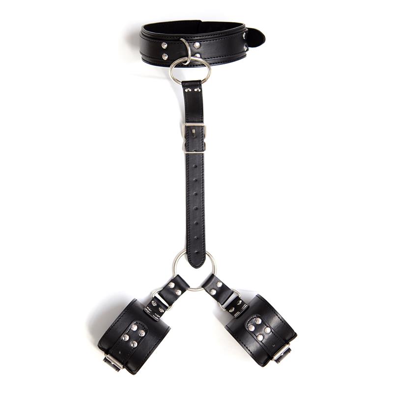  Collar with Restraints Adjustable Black